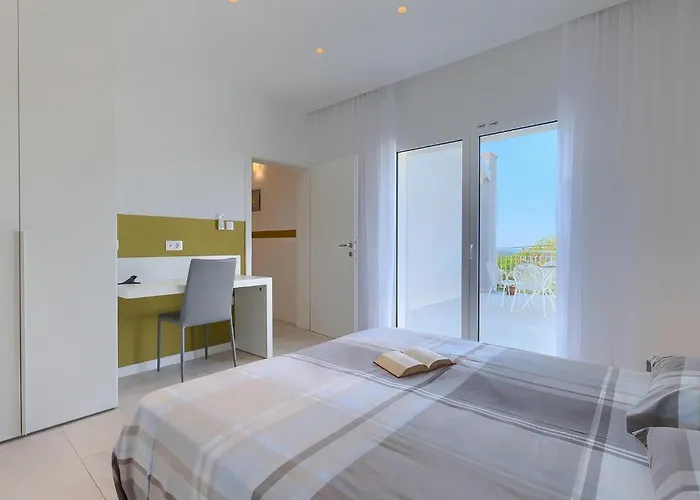 Holiday home Debora Valhova